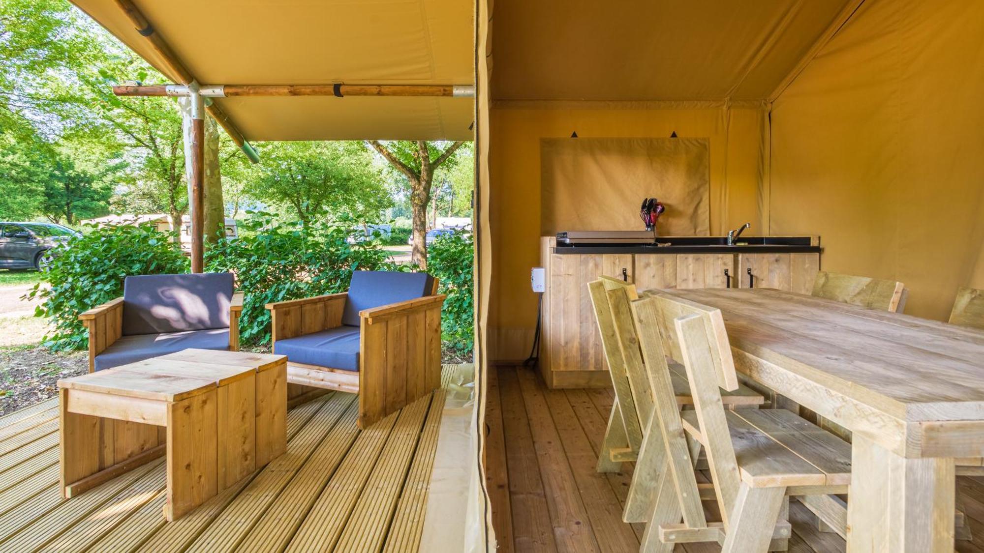 Camping Saint Michel Courtils Buitenkant foto